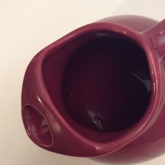 Vintage Maroon Ball Pitcher by Hall - Picture 4 of 5